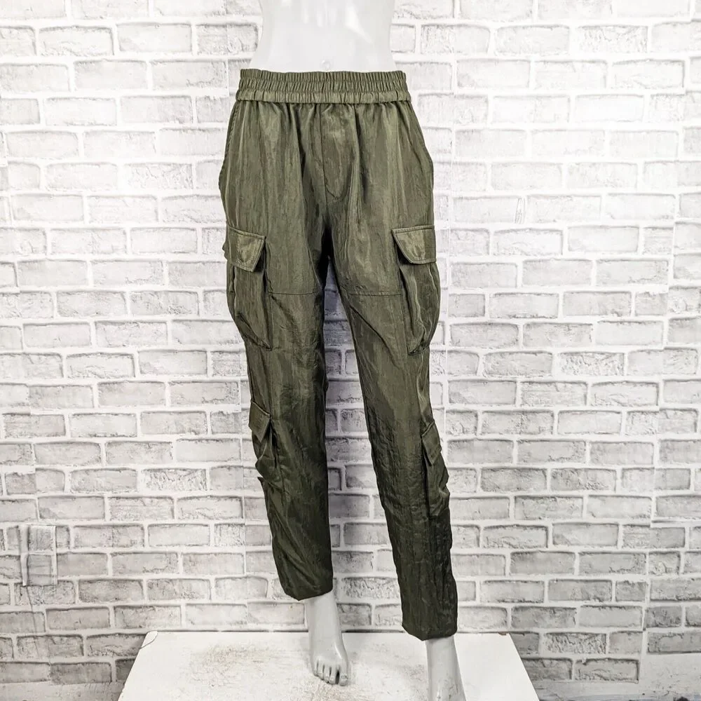 RICHIE LE Collection Nylon Cargo Pants in Green size Medium